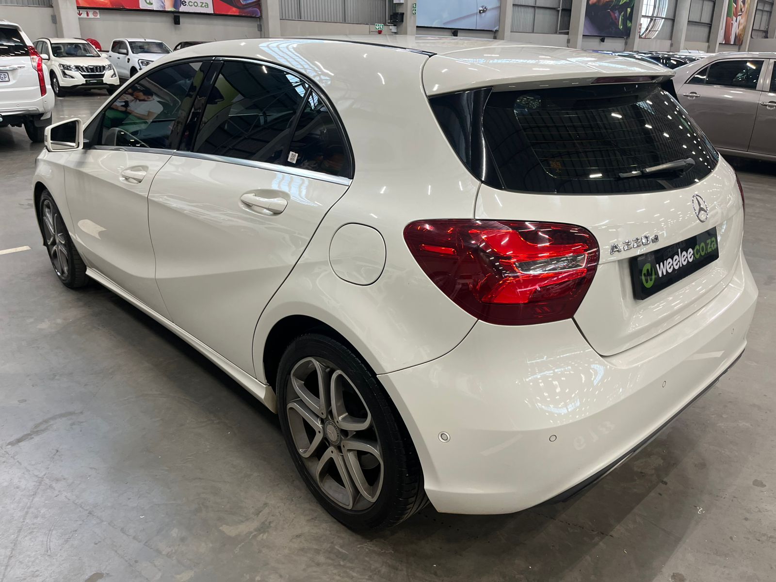 MERCEDES-BENZ A CLASS A 220d URBAN A/T